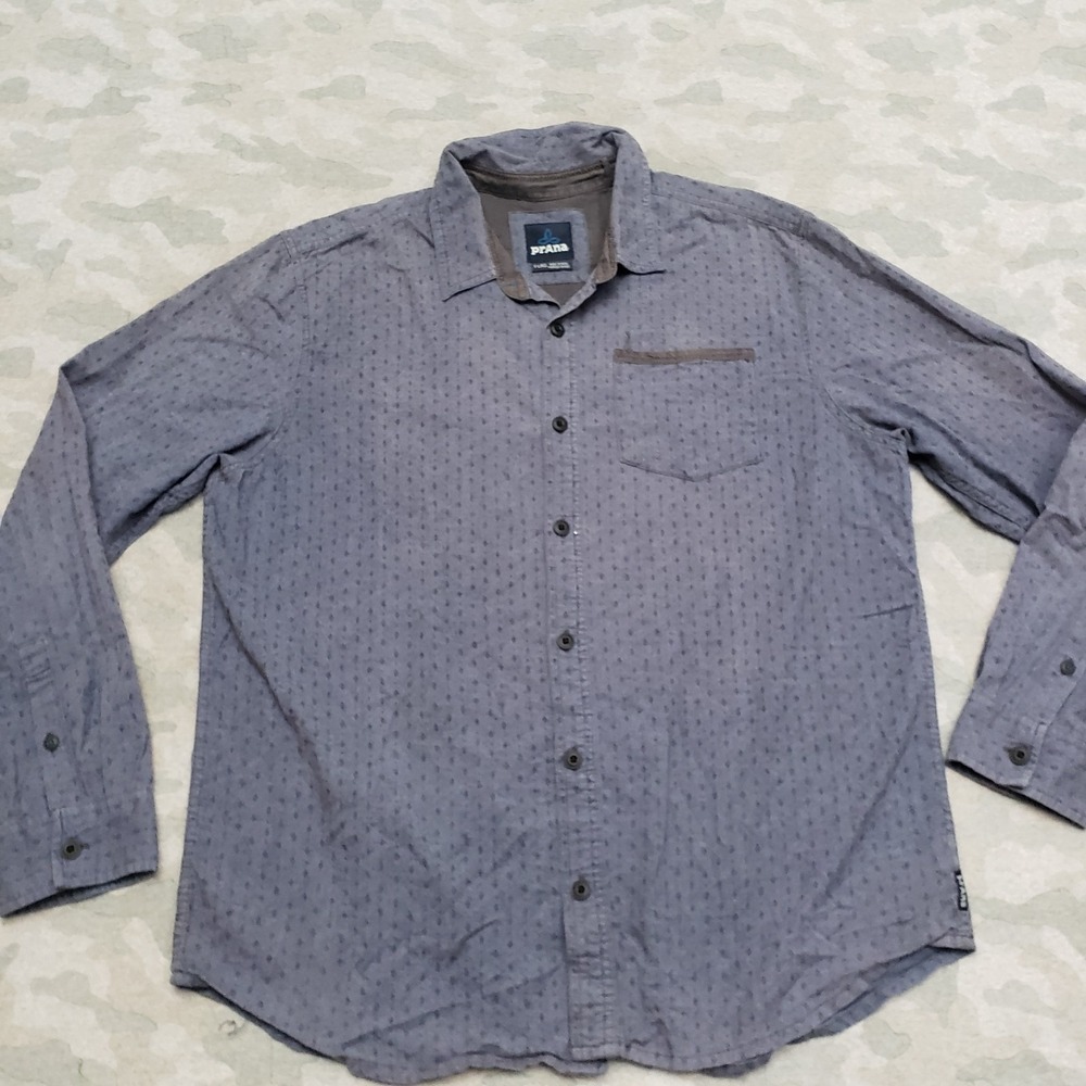 Prana Shirt Mens XL Blue Pockets Long Sleeve Button Up - Picture 1 of 9